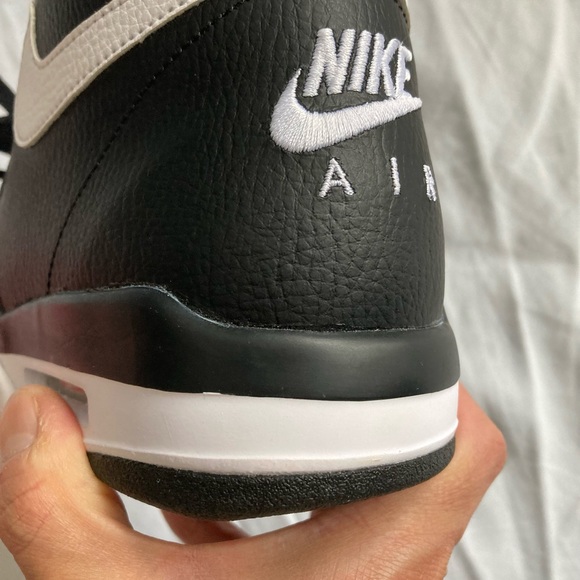 NWB Nike Flight Legacy 👟, size 8. - Picture 12 of 15